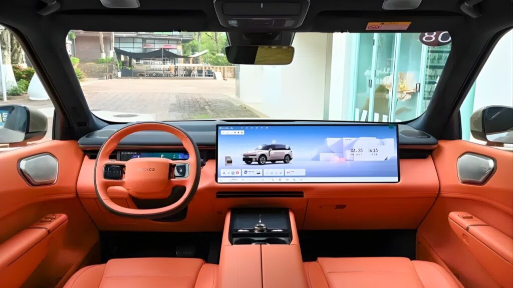 Lynk & Co 0900 5-Seater Interior