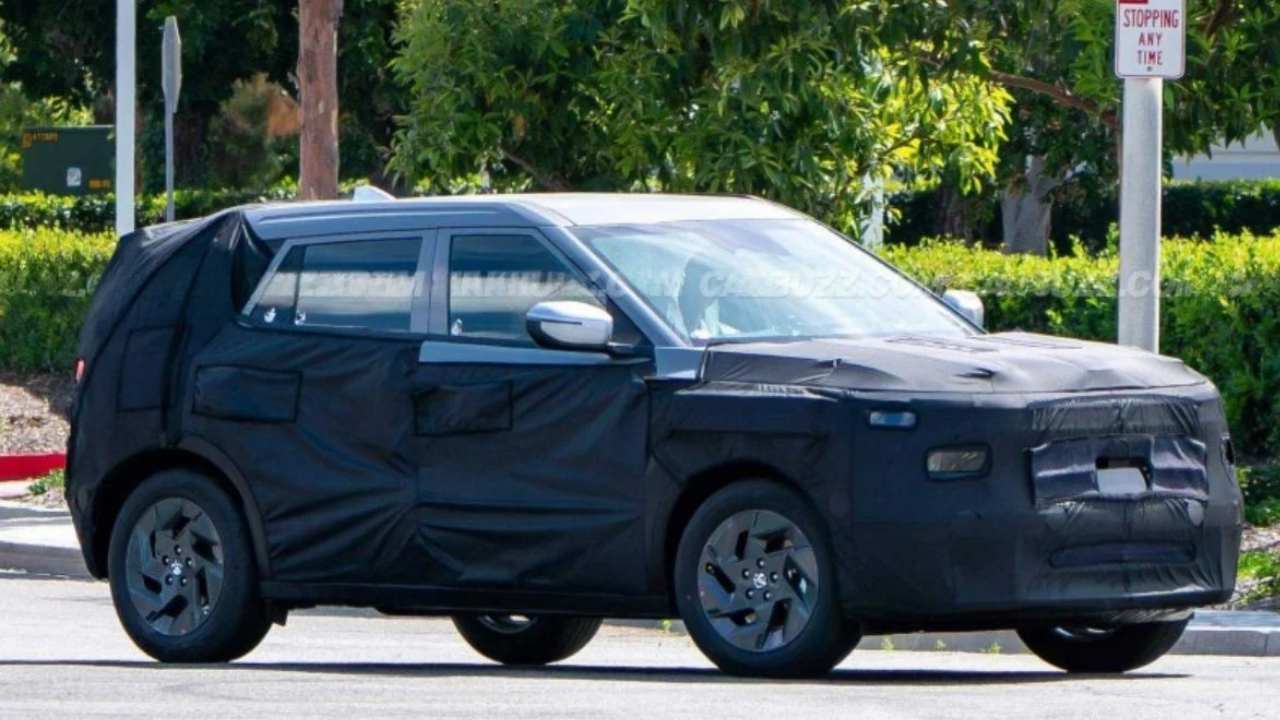 Next-Gen Hyundai Creta Spotted: Boxier SUV Look, Launches in India in 2027