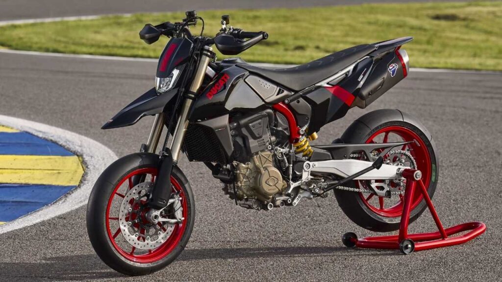 Ducati Hypermotard 698 Mono Nera