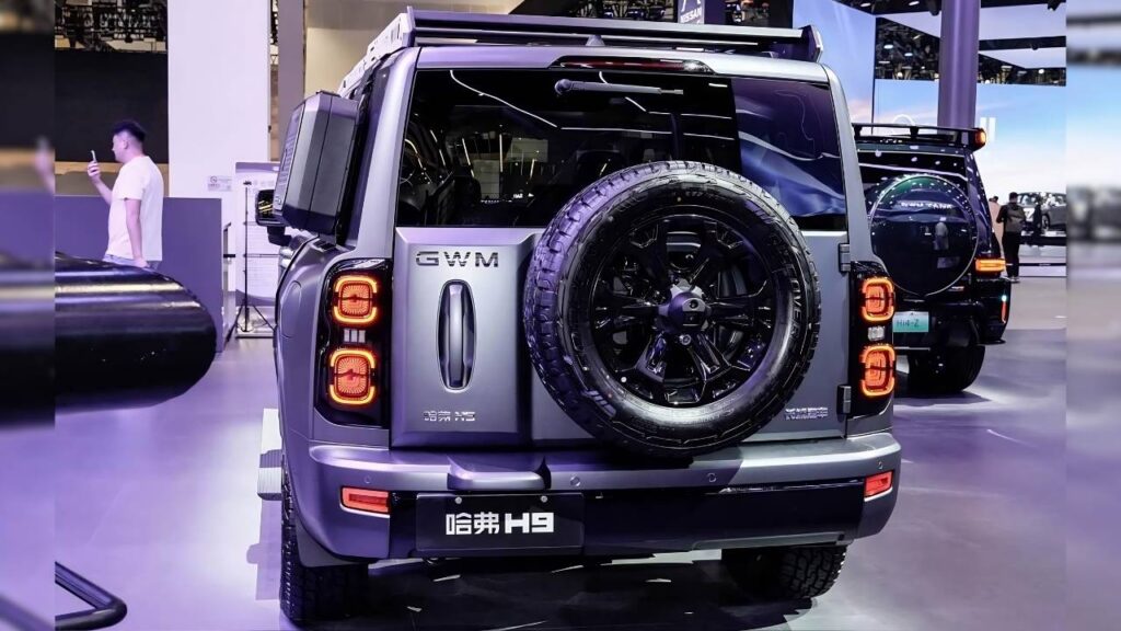 Haval H9 Rearview