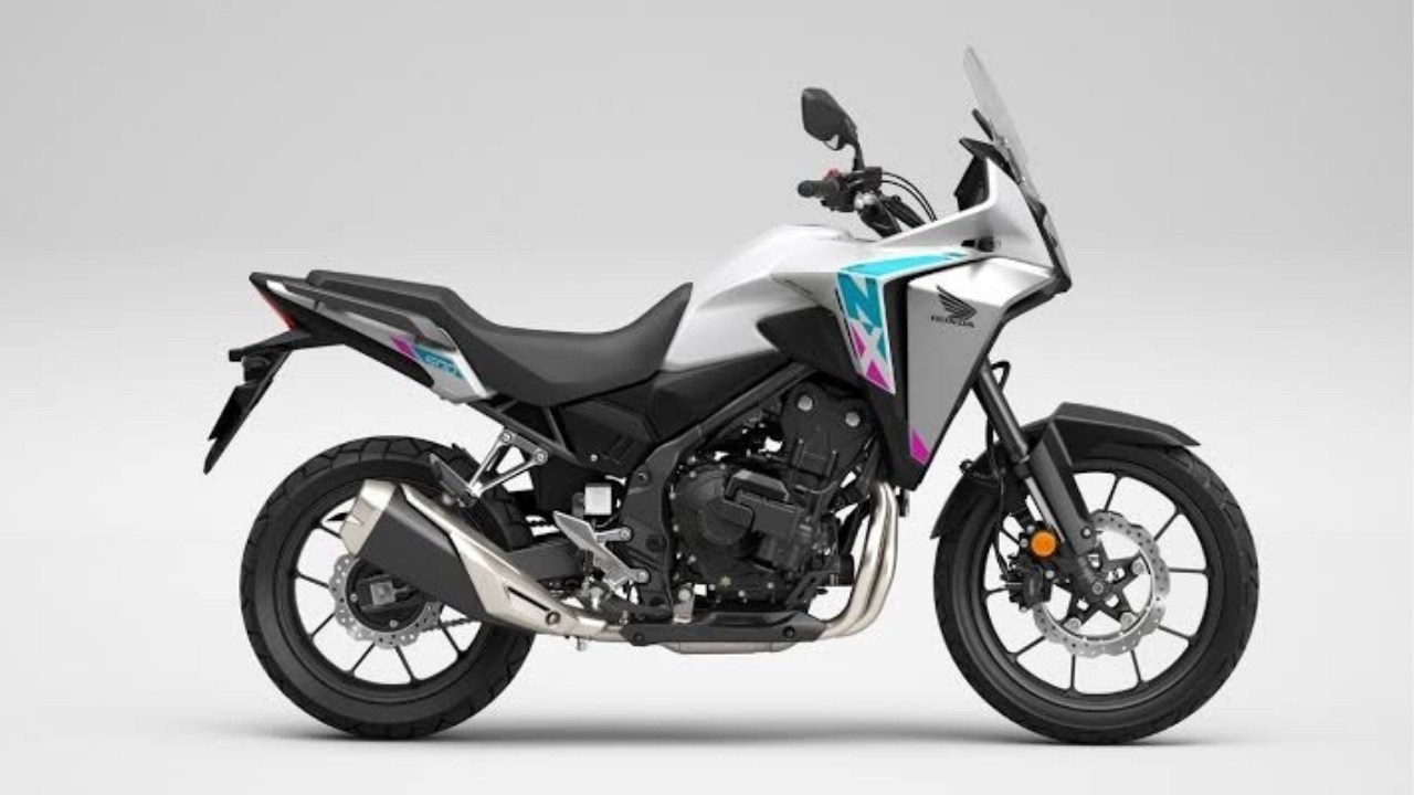Honda NX500 E-Clutch exterior