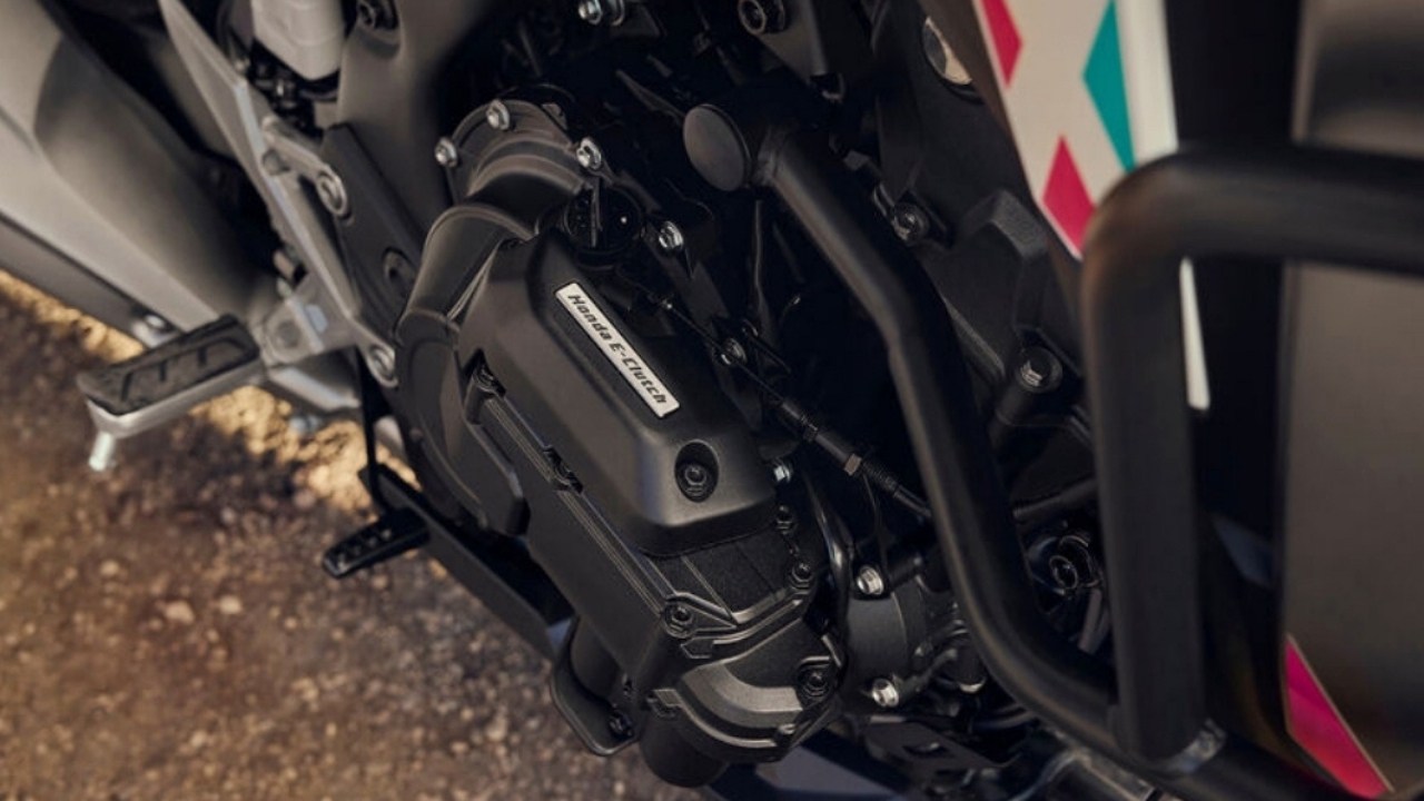 Honda NX500 E-Clutch