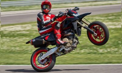 Ducati Hypermotard 698 Mono Nera Unveiled: 77.5 hp in Full Blacked-Out Trim
