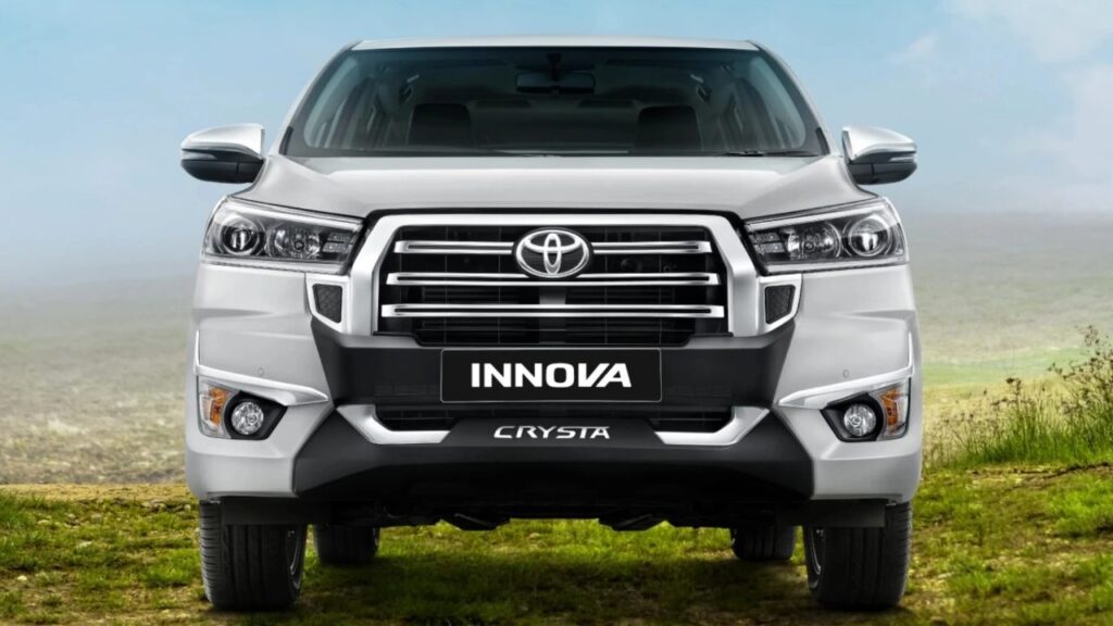 2026 Toyota Innova Crysta Front Design