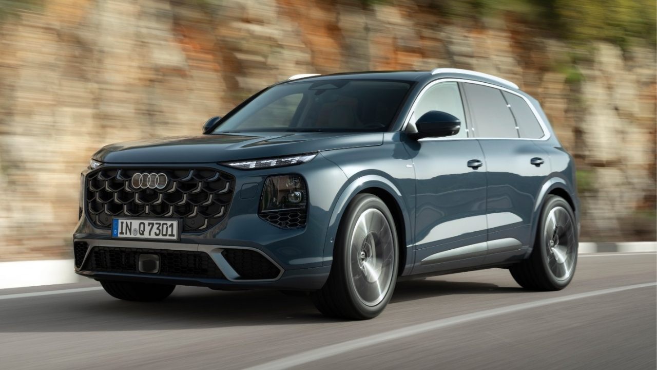 3rd-Gen Audi Q7 Debuts: Gets 3 Seating Options, 250 km/h Top Speed; India Launch Confirmed