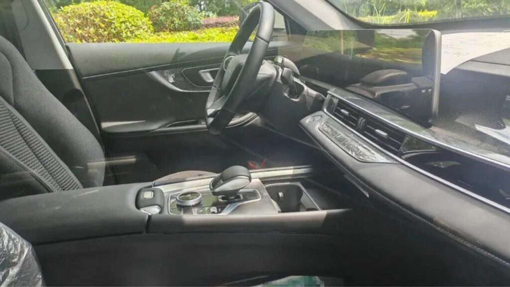 Chery Tiggo 7 HEV Interior