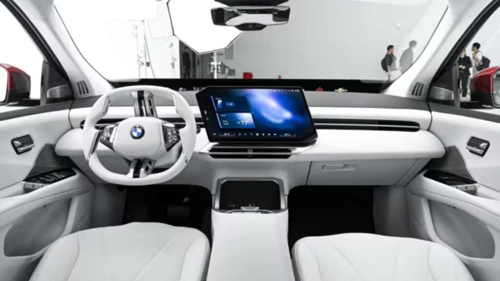 BMW iX3 Long-Wheelbase interior
