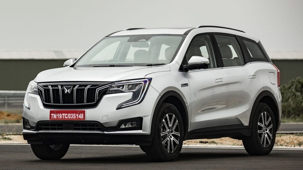 Mahindra XUV700