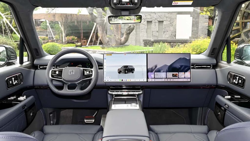 five-seater Zeekr 9x interior