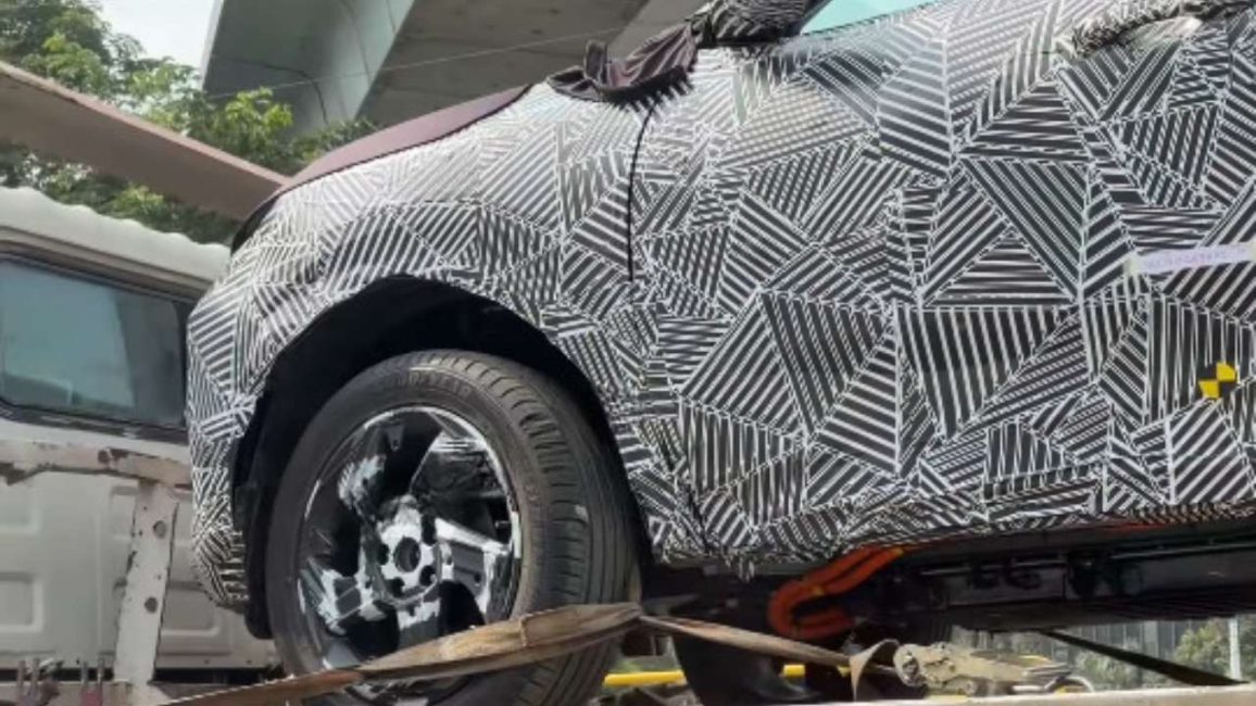 2027 Tata Nexon EV Spied rims