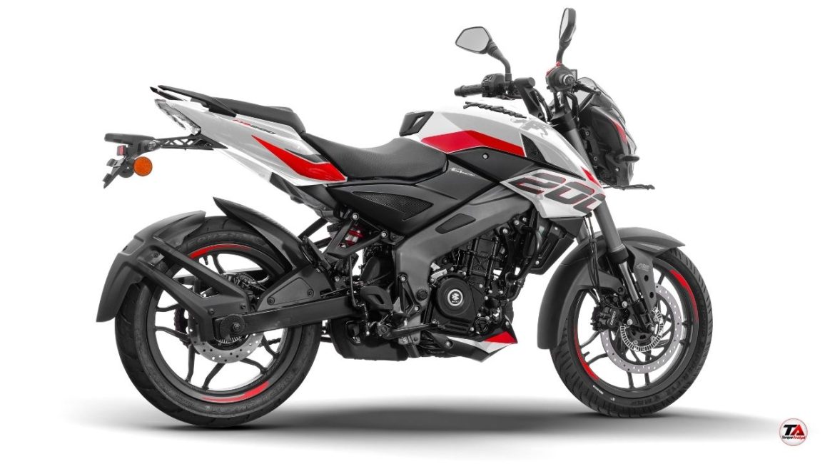 Bajaj Pulsar NS200 Sideview