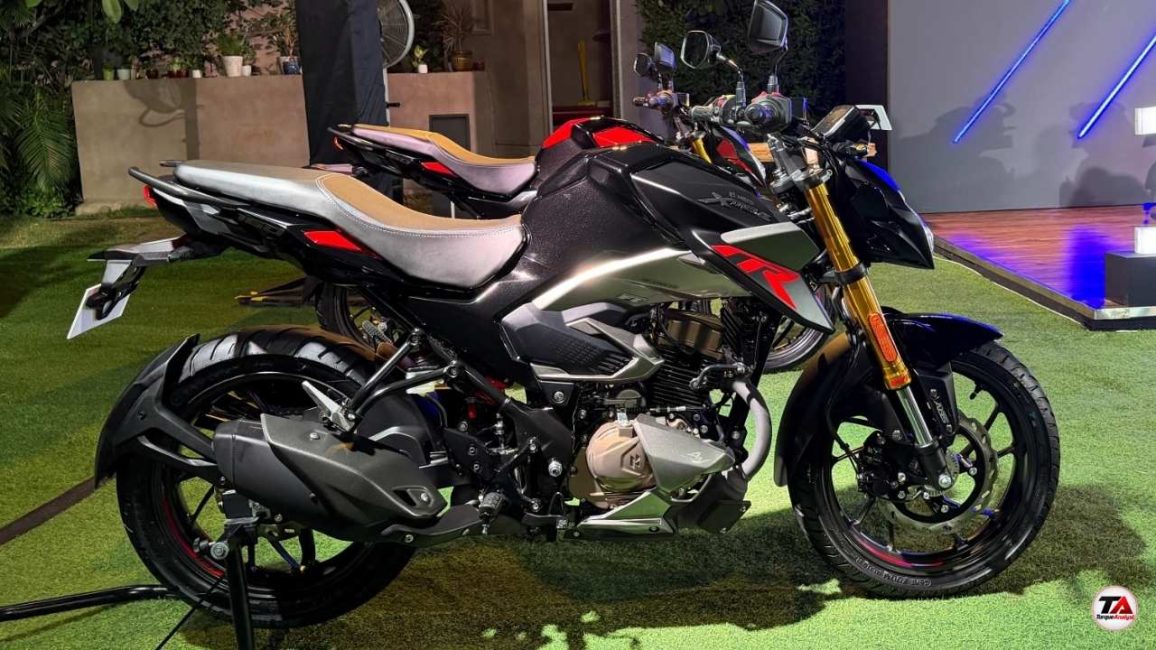 Hero Xtreme 160R 4V sidelook