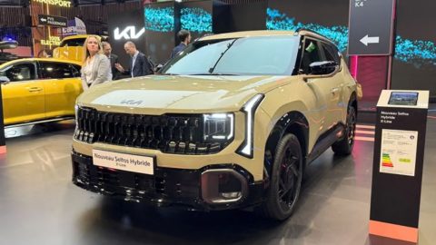 Kia Seltos Hybrid Showcased