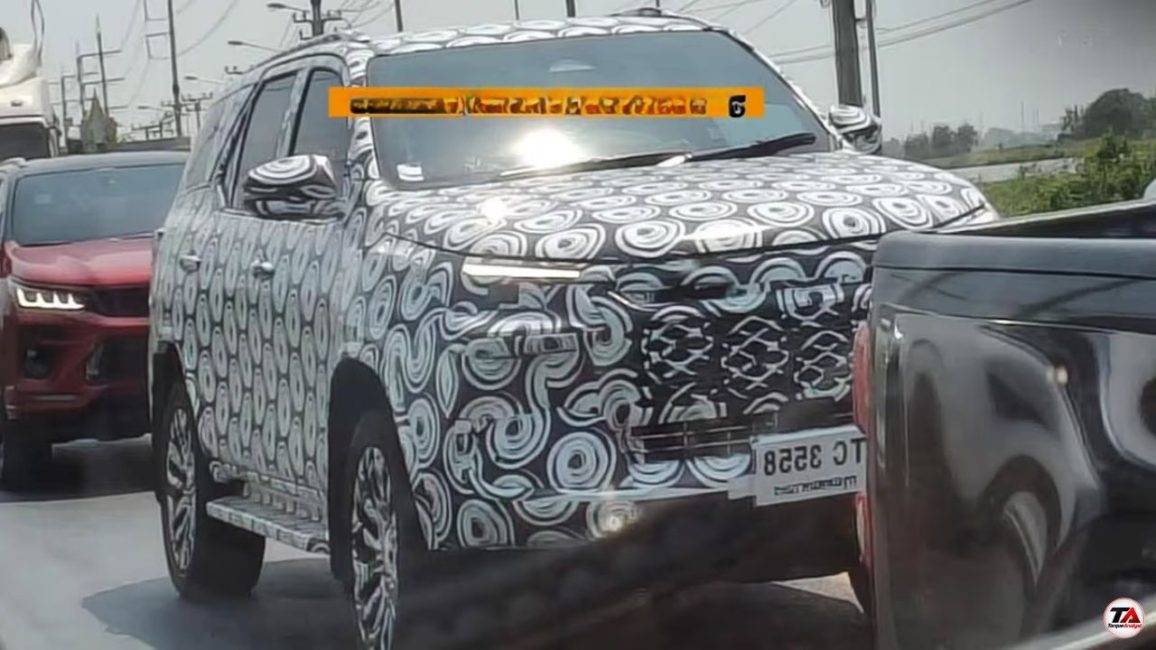New Toyota Fortuner SUV Global Spyshot