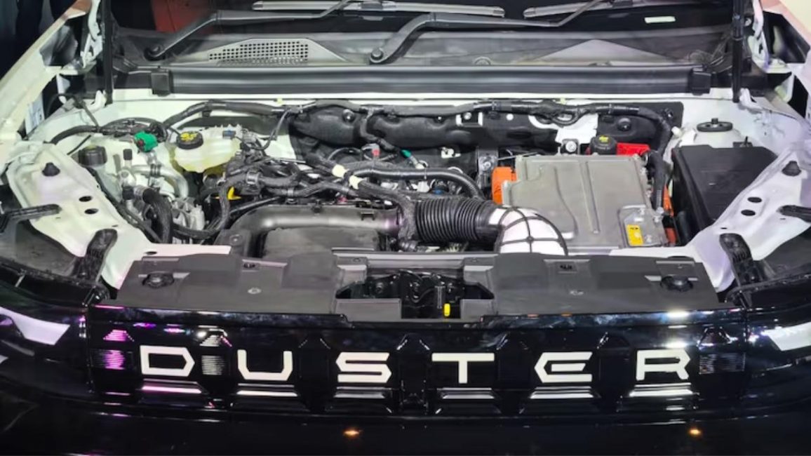 Renault Duster Hybrid under the hood
